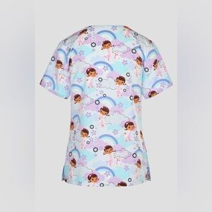 Tooniforms Disney's McStuffins Women's 2-Pocket STRETCH V-Neck Print Scrub Top